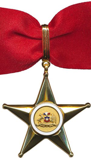 CONDECORACION AL GRAN MERITO EJERCITO DE CHILE