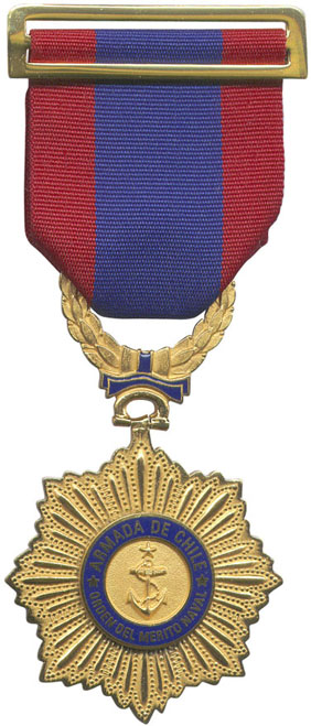 CONDECORACION ORDEN DEL MERITO NAVAL EN EL GRADO DE CABALLERO